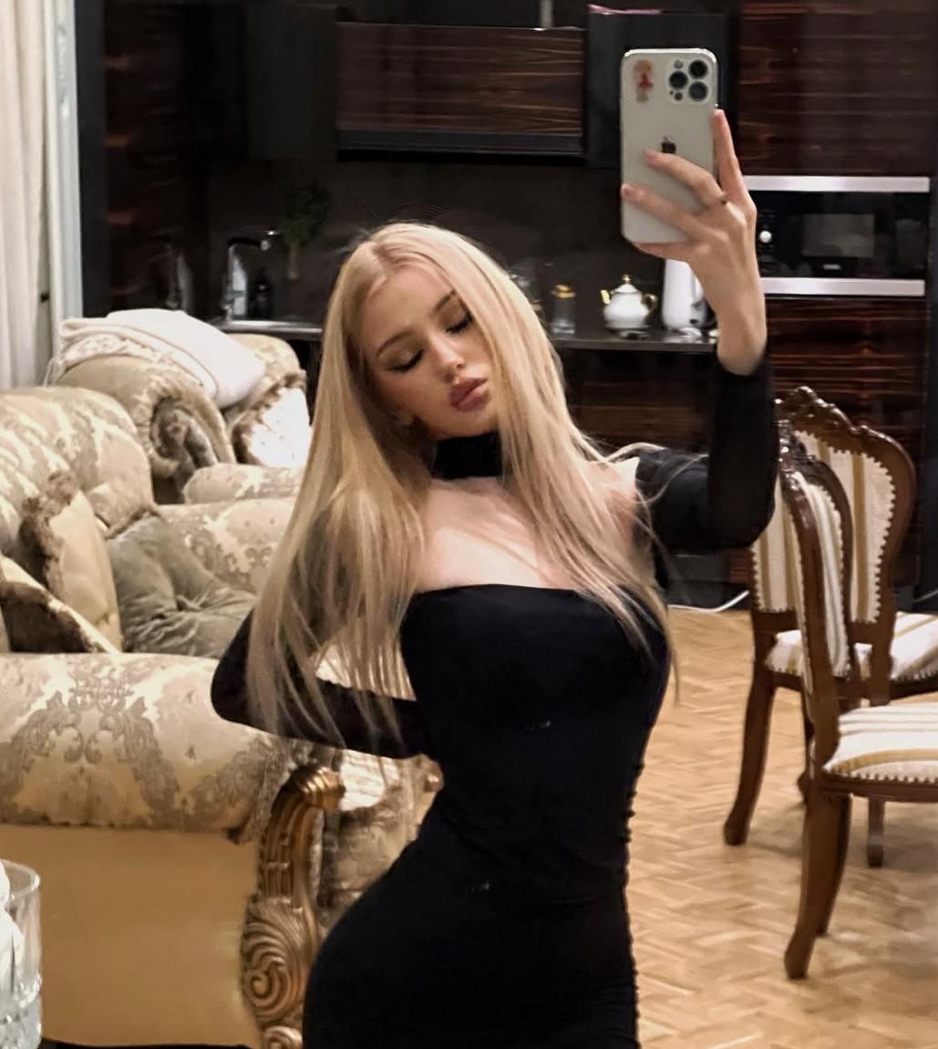 Света привлекальеная девушка из Надыма цена от 8000 руб