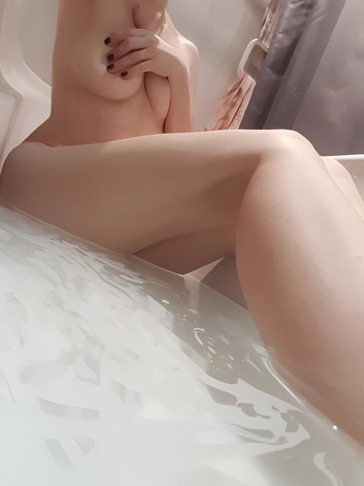 Индивидуалка Ева, доступна для личного знакомства от 10000 руб