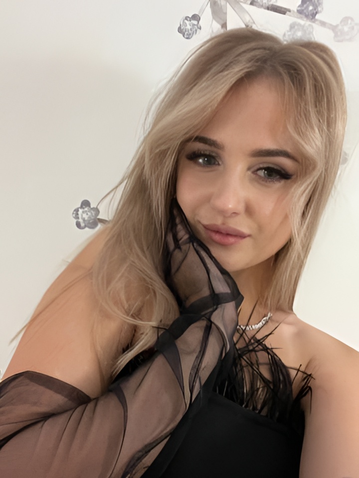 Индивидуалка Оксана, доступна для личного знакомства от 2500 руб