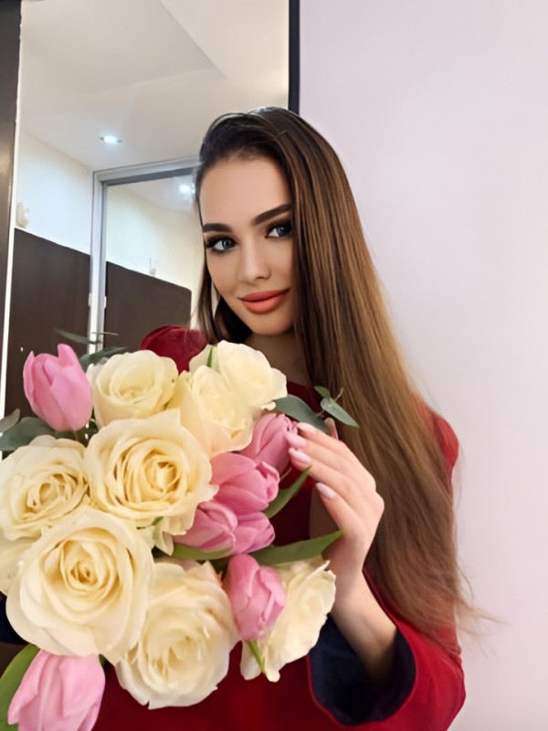 Изабелла привлекательная девушка из Надыма цена от 3000 руб