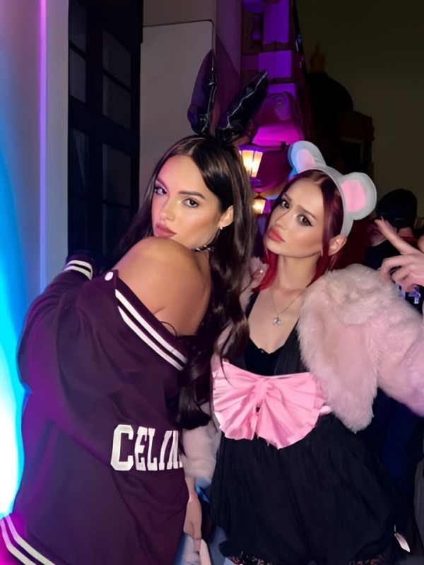 Света привлекательная девушка из Надыма цена от 1500 руб