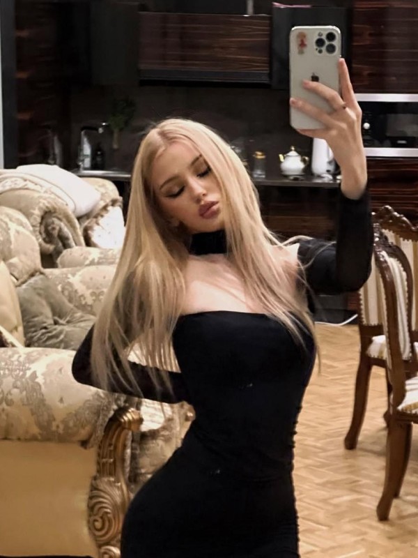 Света привлекательная девушка из Надыма цена от 8000 руб