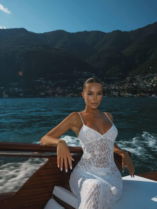 Амелия привлекательная девушка из Надыма цена от 11000 руб